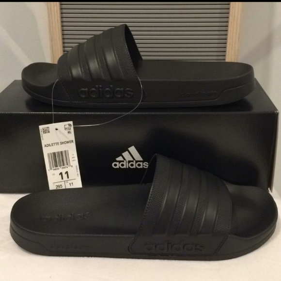🆕Adidas | Adilette Shower Unisex Slip on Sandals Black Mens Size 13 Women's 14 - Picture 3 of 3